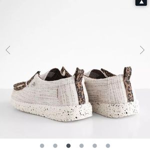 Womens Cheetah Hey Dudes